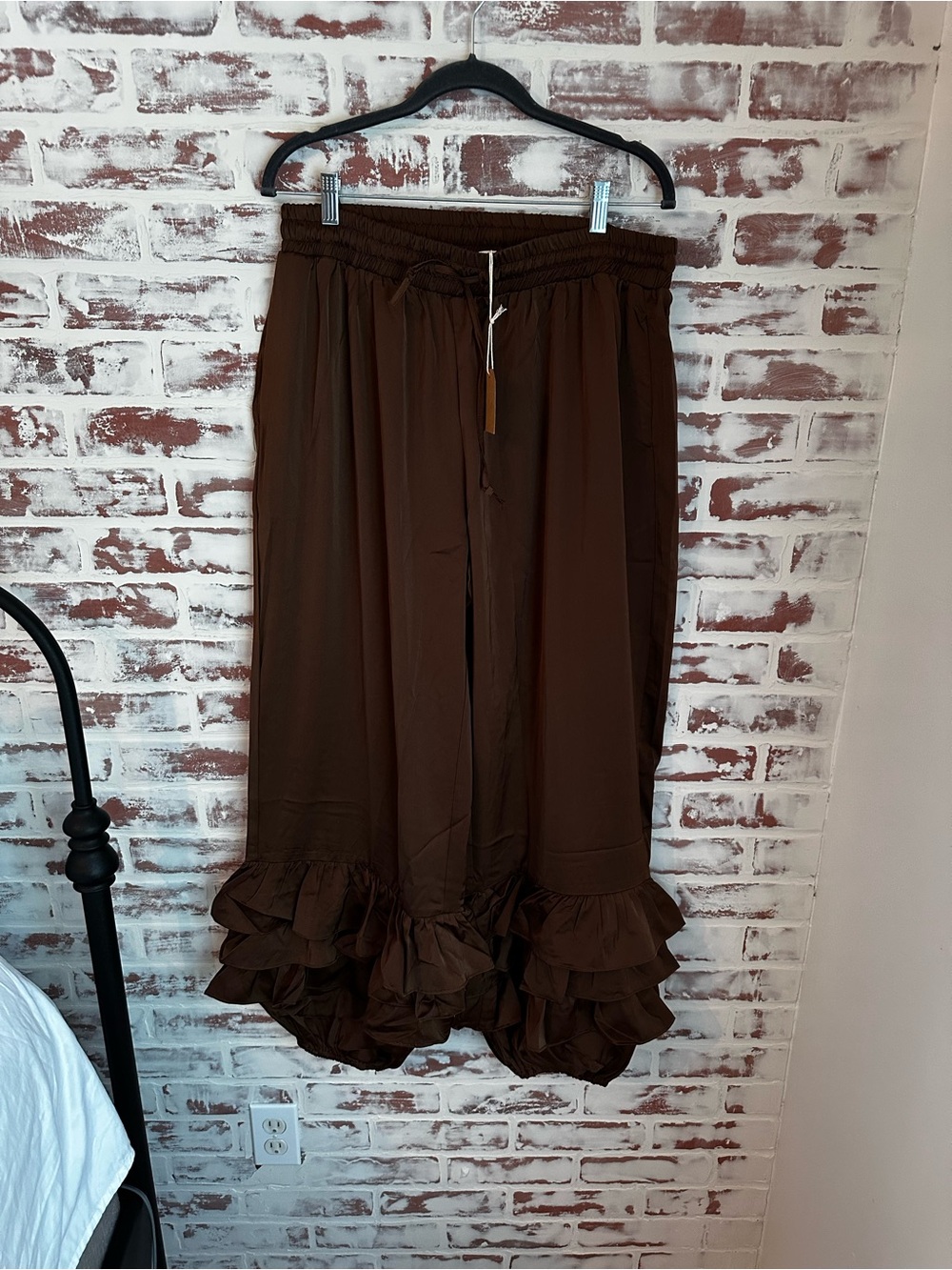 A Rare Bird Boho Ruffle Wide-Leg Pants in Brown — Women's - Picture 9 of 9